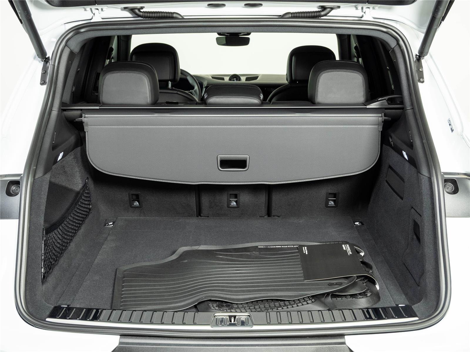 New 2026 Porsche Cayenne AWD/4WD image 31