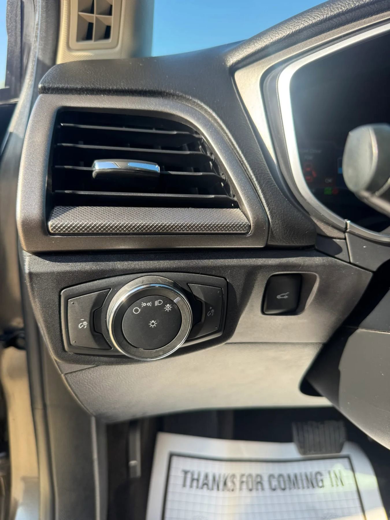 Used 2018 Ford Fusion SE image 27