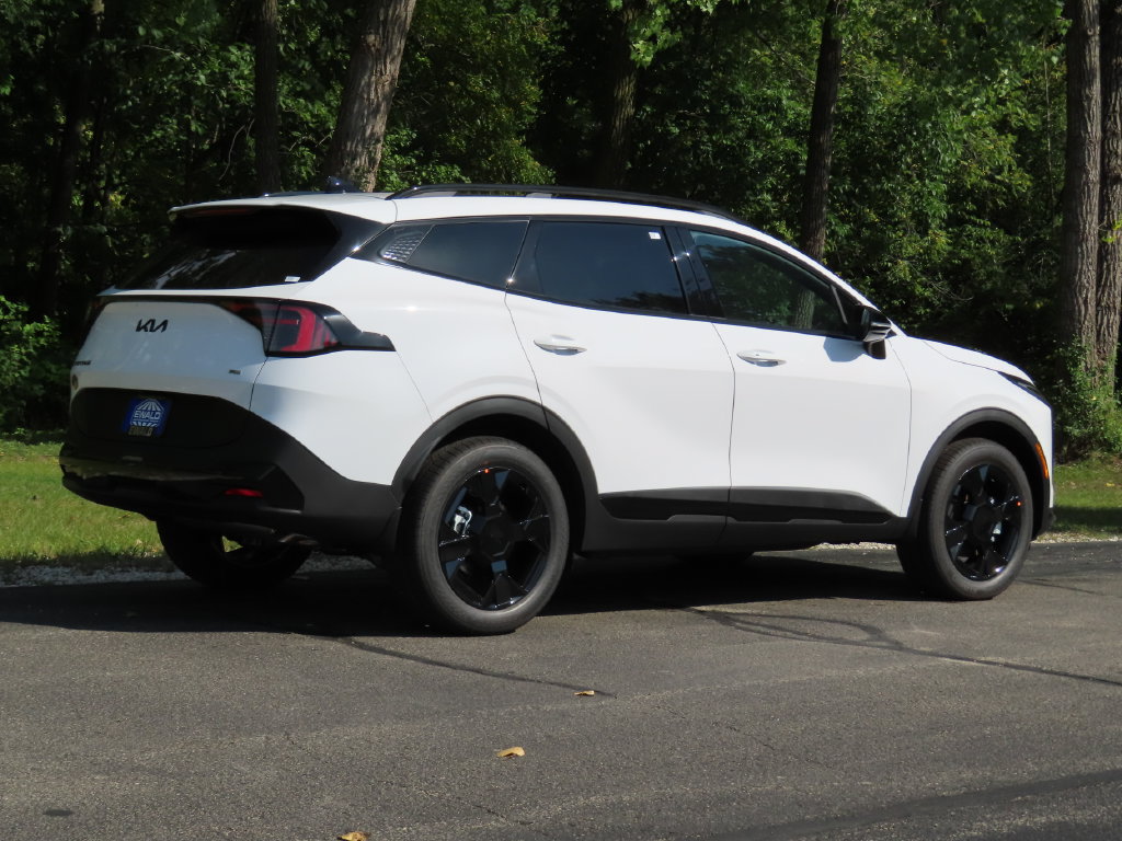 New 2026 Kia Sportage X-Line w/ X-Line Premium Package AWD/4WD image 3