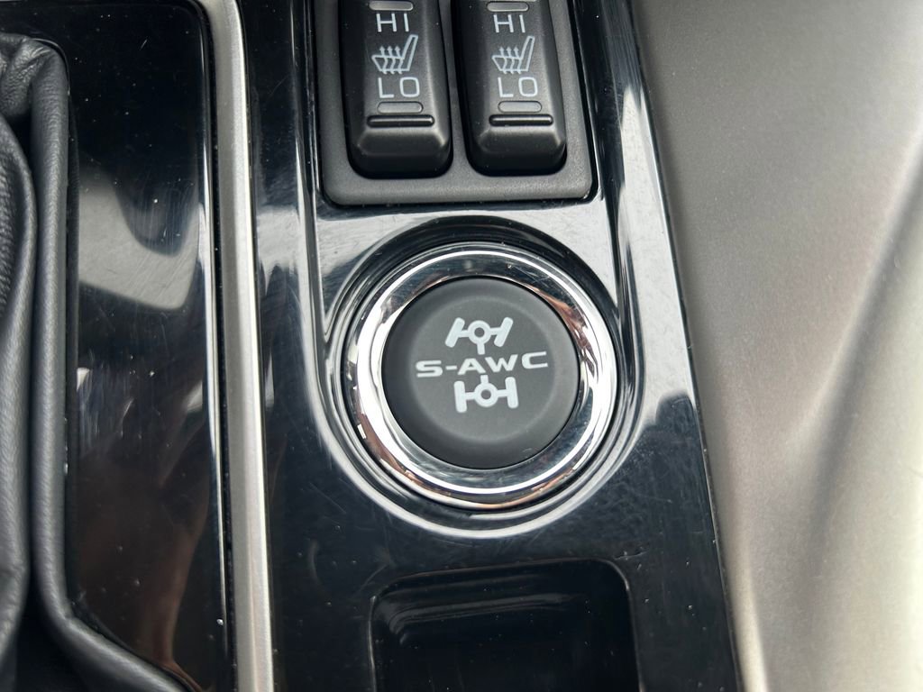 Used 2025 Mitsubishi Eclipse Cross SE AWD/4WD image 16