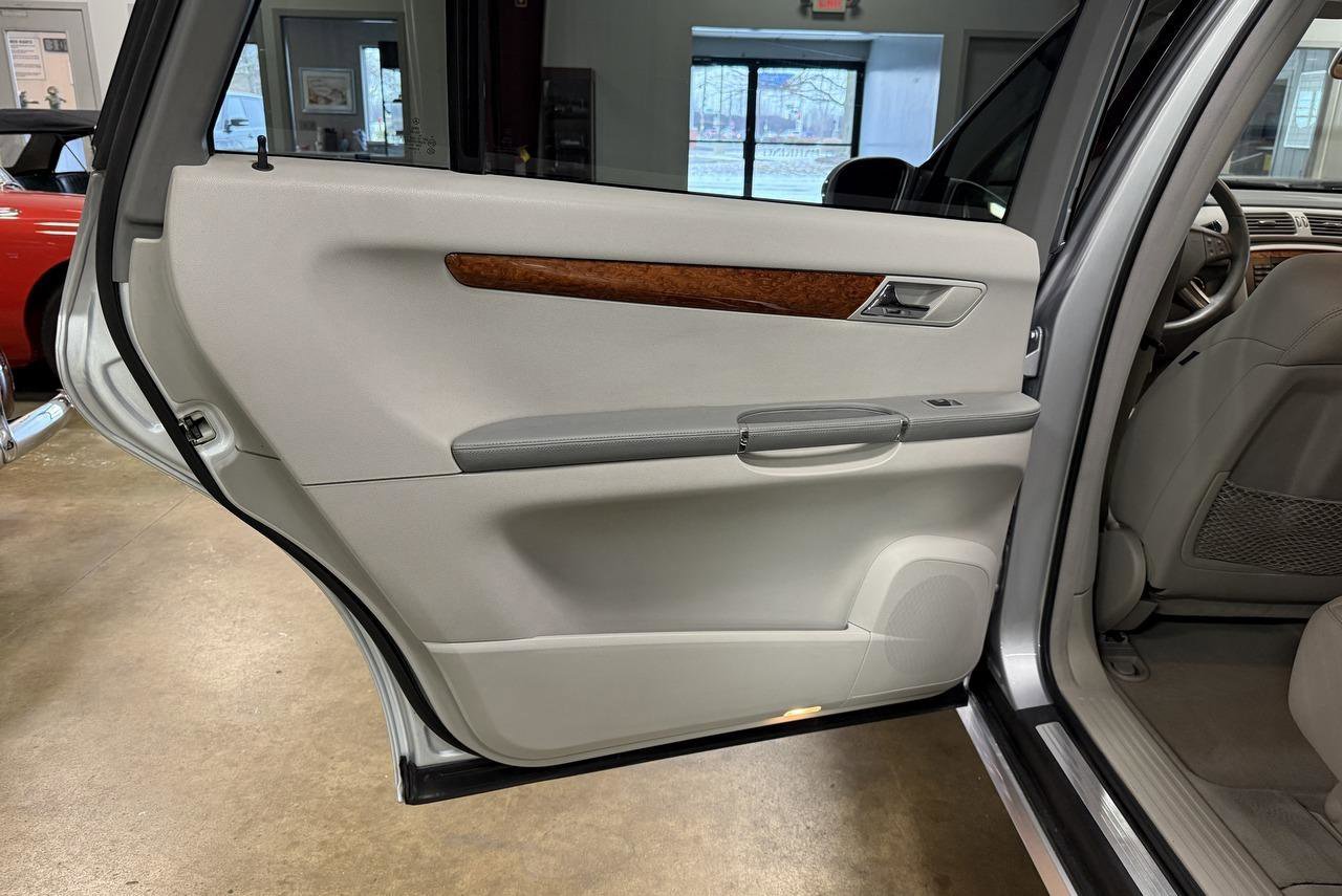 Used 2007 Mercedes-Benz R 350 4MATIC image 57