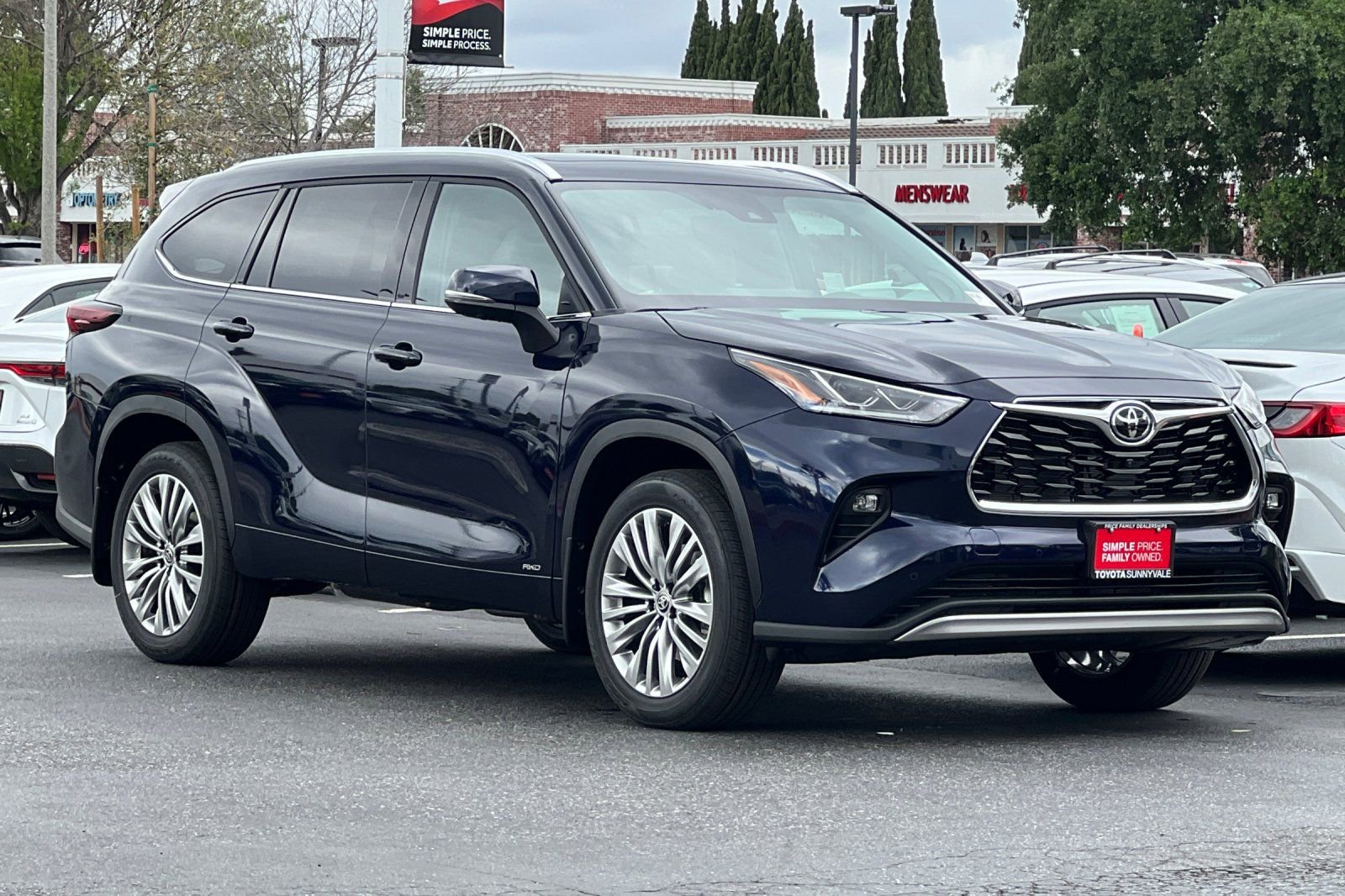 New 2026 Toyota Highlander Platinum image 10