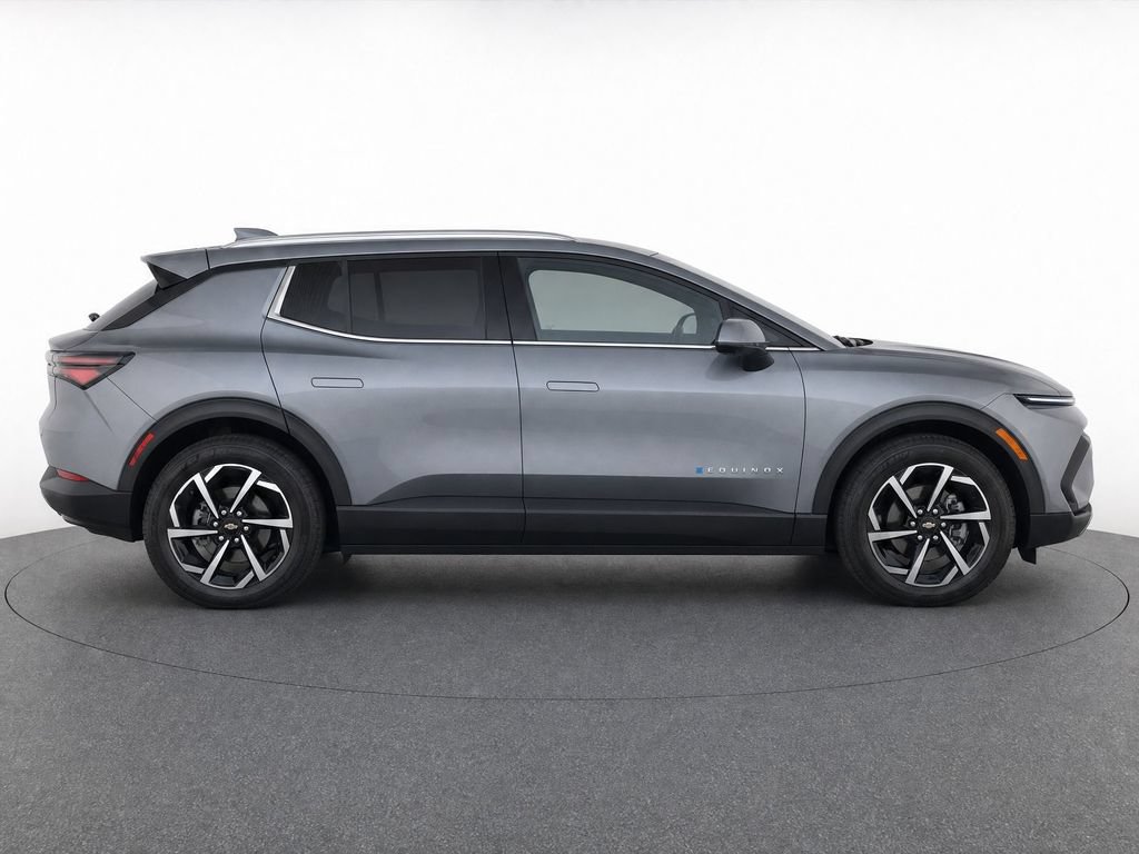 New 2026 Chevrolet Equinox EV LT FWD image 8