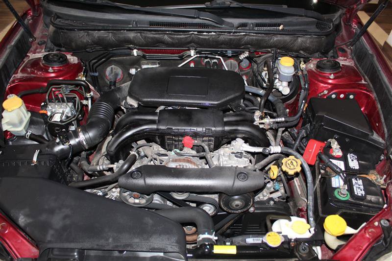 Used 2010 Subaru Legacy 2.5i Premium AWD/4WD image 11