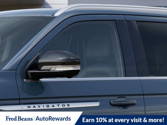 New 2027 Lincoln Navigator Reserve AWD/4WD image 26