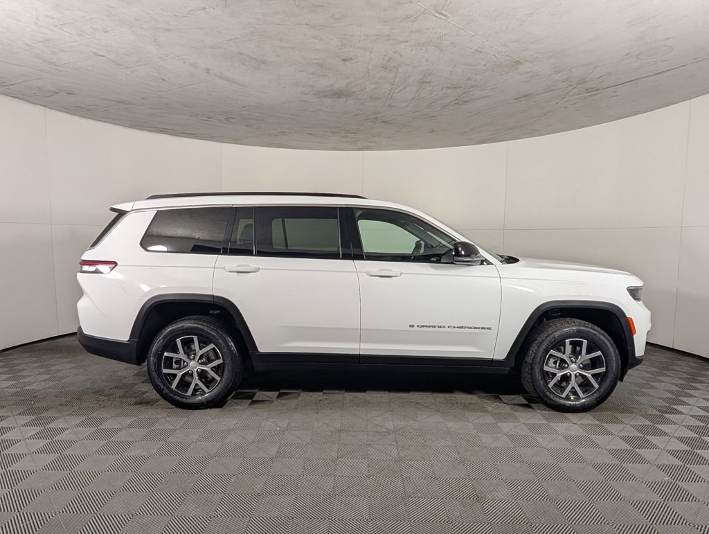 New 2025 Jeep Grand Cherokee L Limited image 6