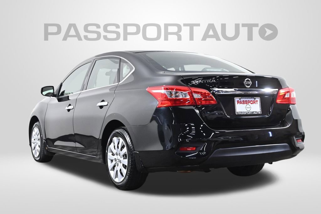 Used 2016 Nissan Sentra S image 7