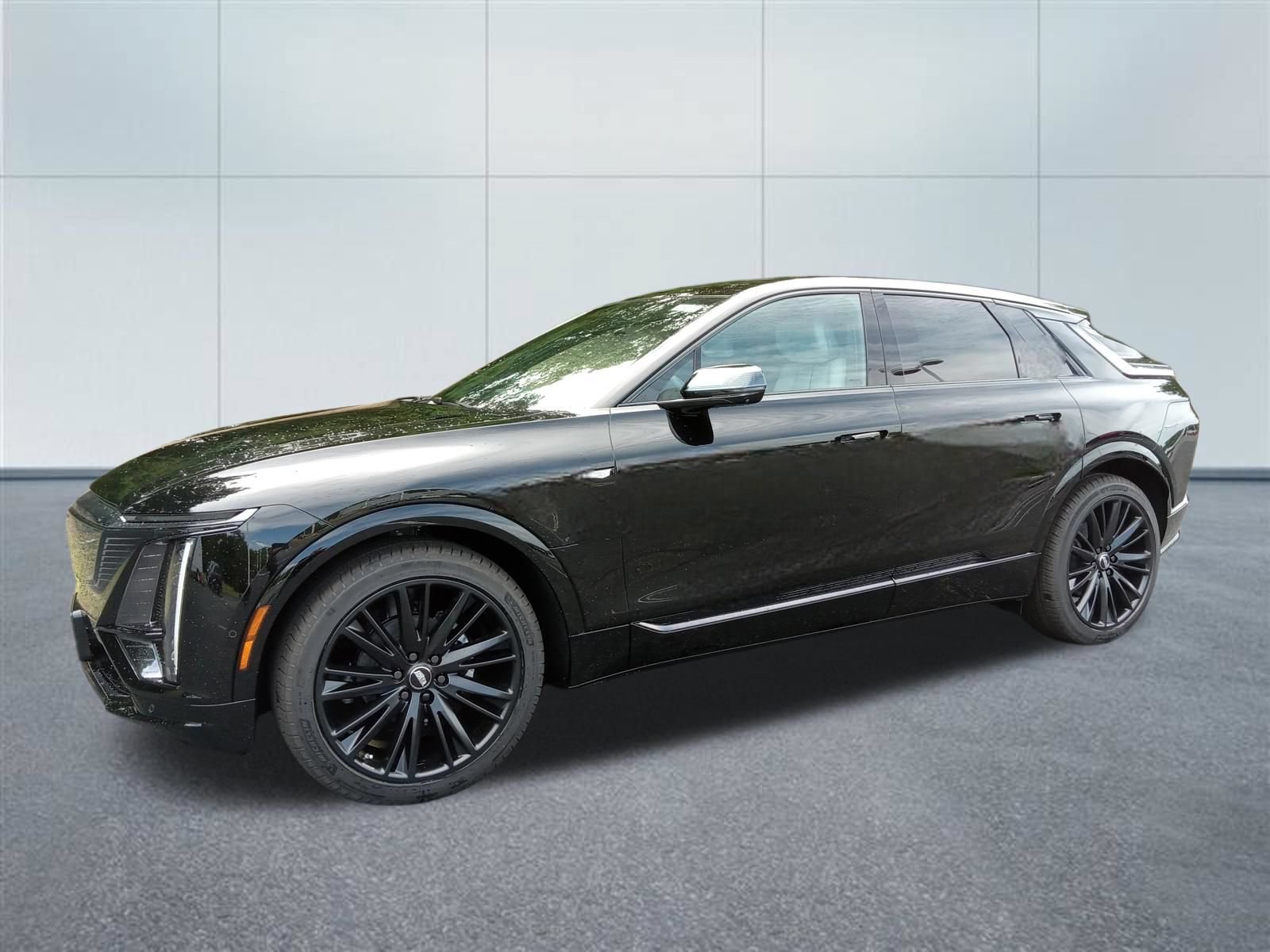New 2026 Cadillac Lyriq Sport w/ LPO, ONYX Package