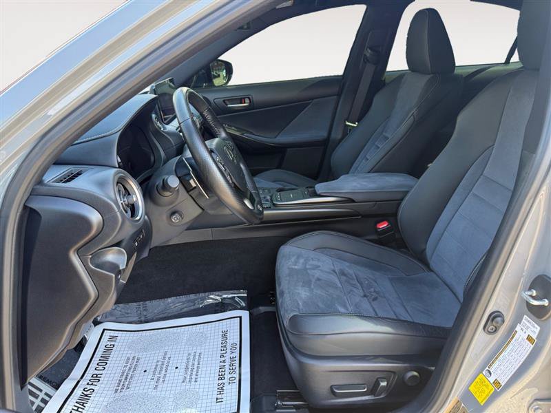 Used 2022 Lexus IS 500 w/ Accessory Package RWD image 10