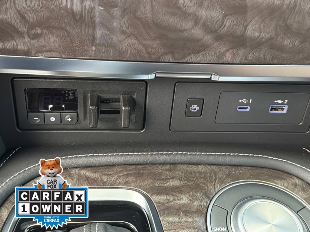 Used 2024 Nissan Armada Platinum w/ Captain's Chairs Package image 25