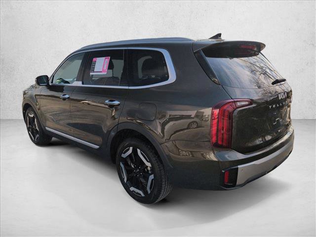 Used 2025 Kia Telluride S image 8