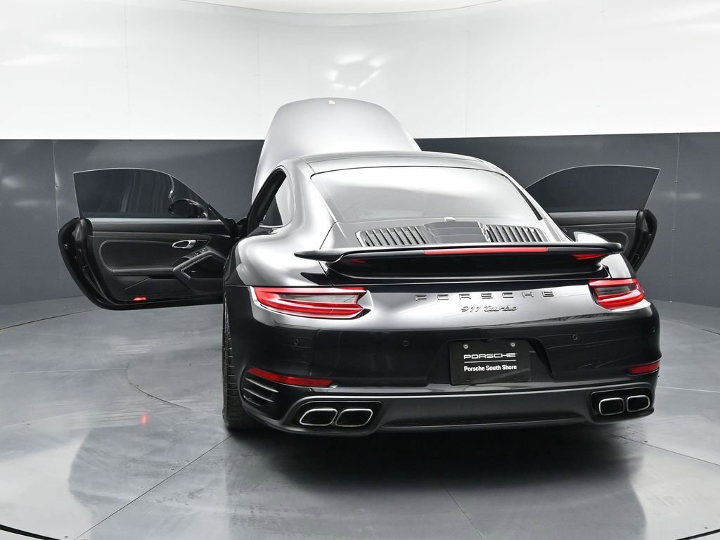 Certified 2019 Porsche 911 Turbo AWD/4WD image 33