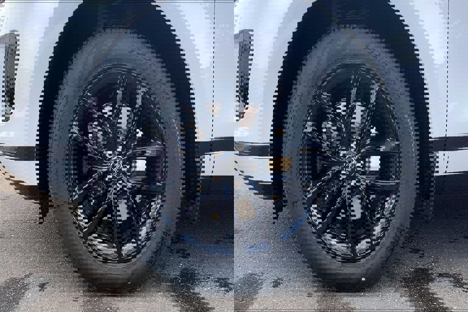 New 2026 Land Rover Range Rover Evoque S image 11