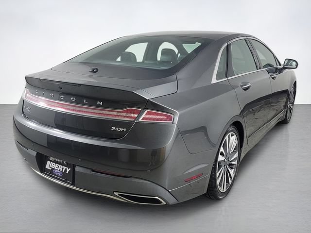 Used 2017 Lincoln MKZ Reserve w/ Climate Package FWD image 3