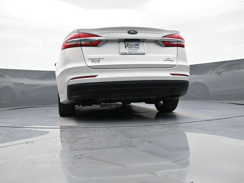 Used 2019 Ford Fusion SE FWD image 30