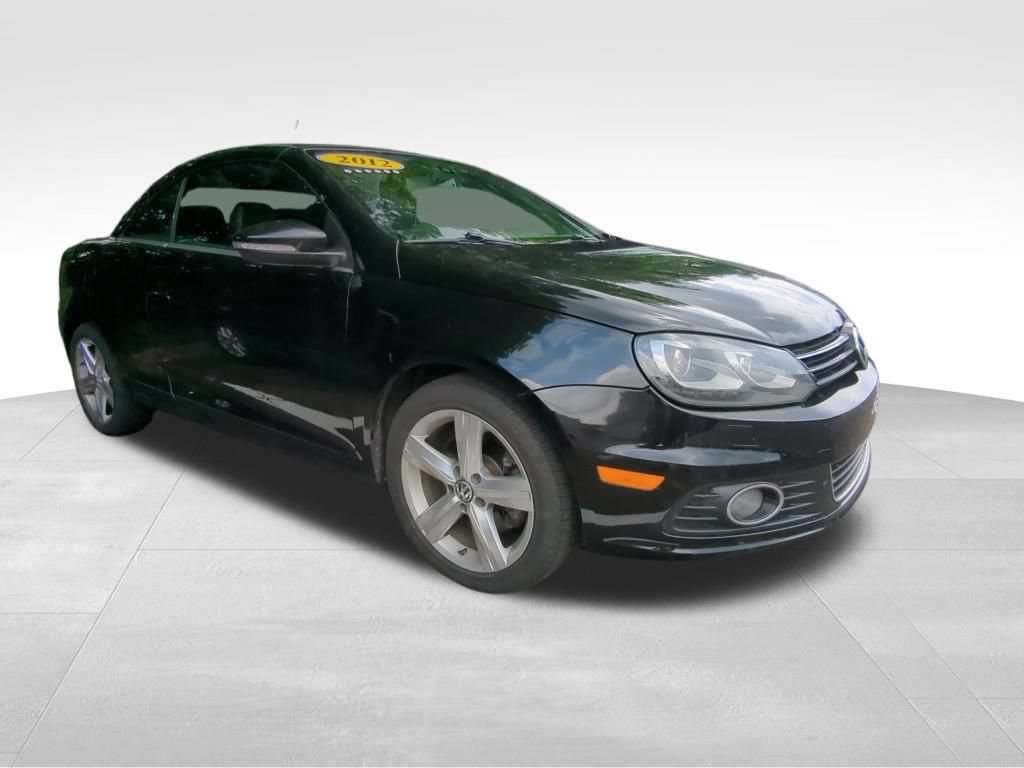Used 2012 Volkswagen Eos Lux w/ Tech Pkg FWD image 10