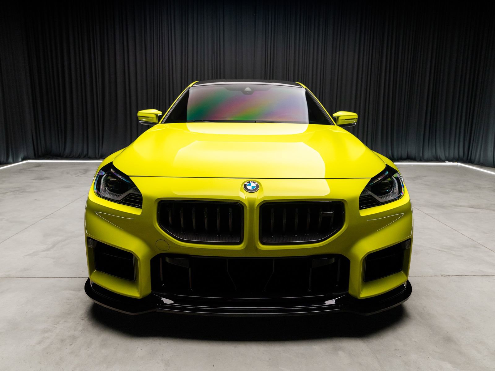 Used 2025 BMW M2 w/ Lighting Package image 9