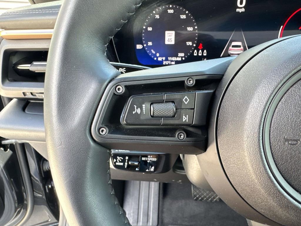 Certified 2024 Porsche Macan 4 Electric image 23