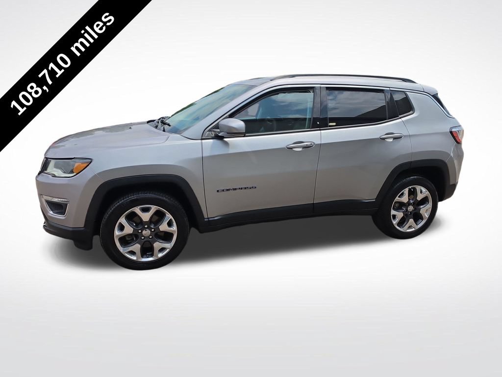 Used 2018 Jeep Compass Limited w/ Navigation Group AWD/4WD image 2