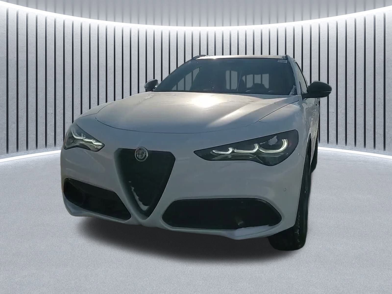 New 2025 Alfa Romeo Stelvio Sprint image 15