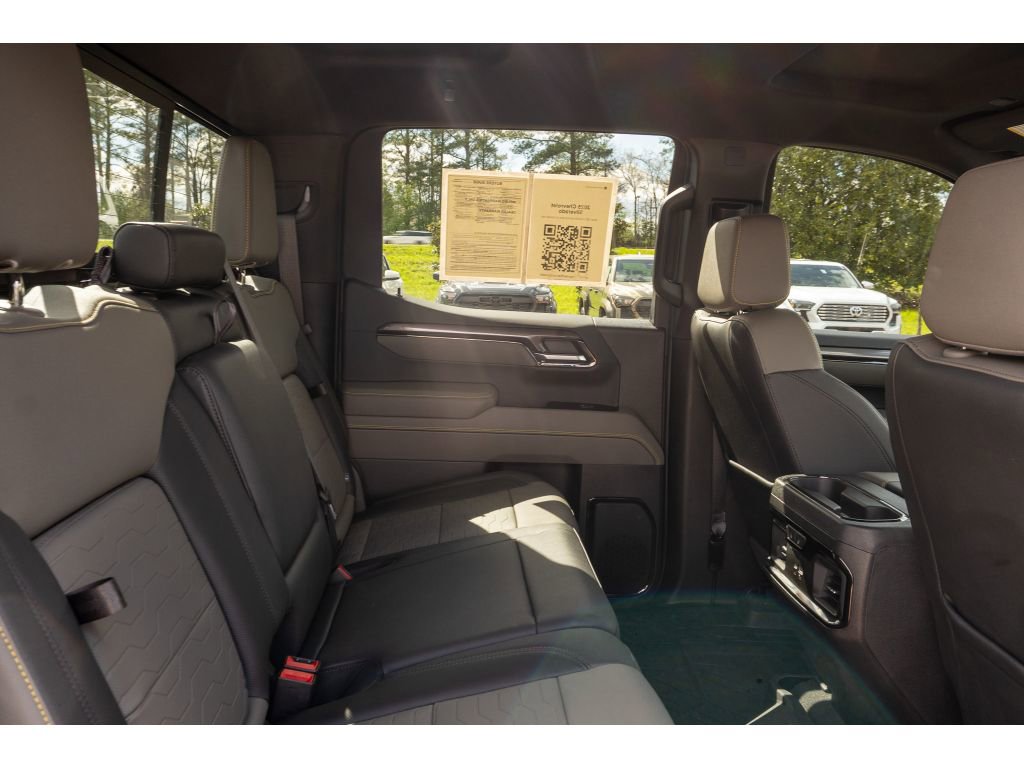 Used 2025 Chevrolet Silverado 1500 ZR2 AWD/4WD image 15