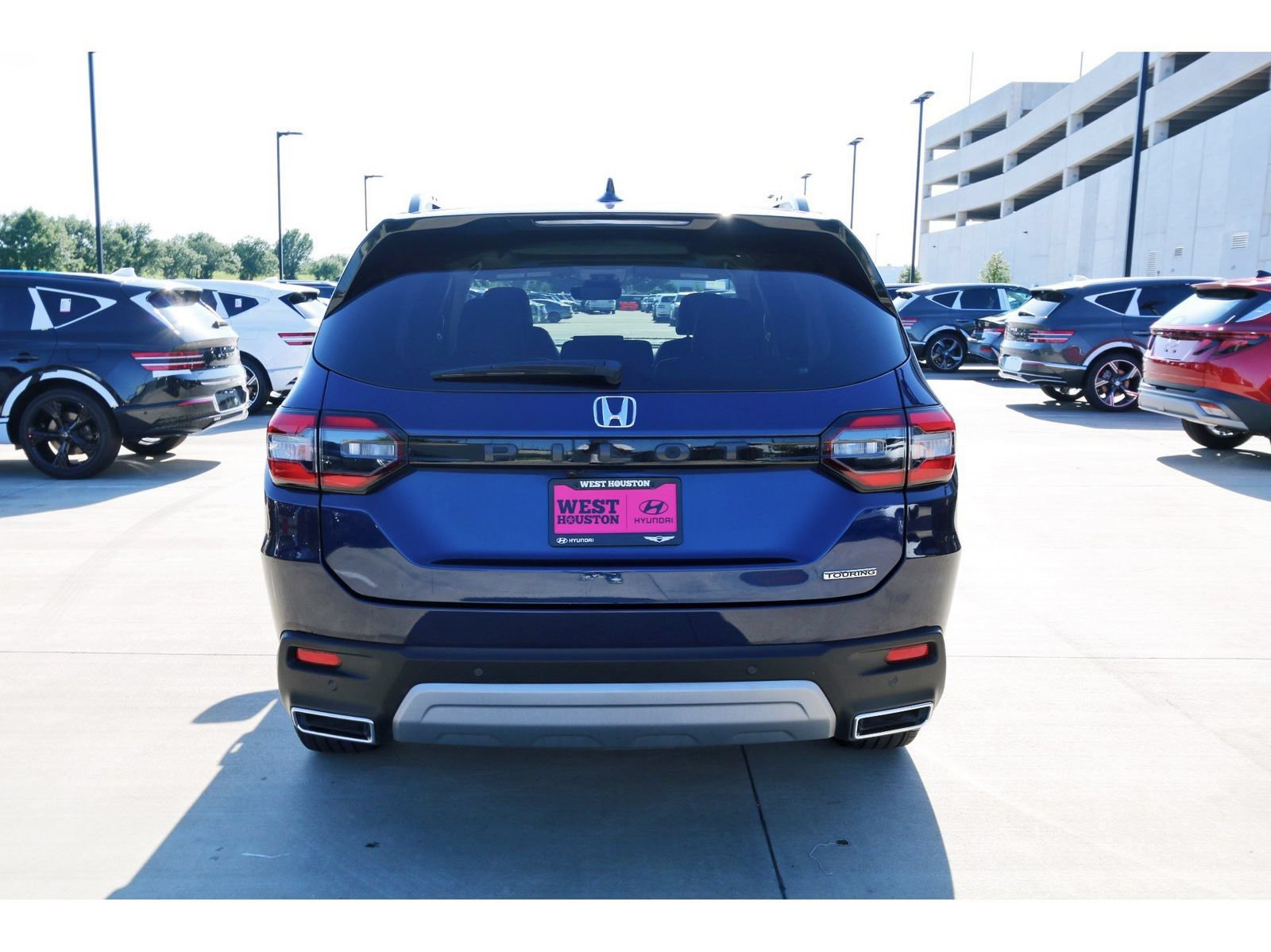 Used 2024 Honda Pilot Touring image 7