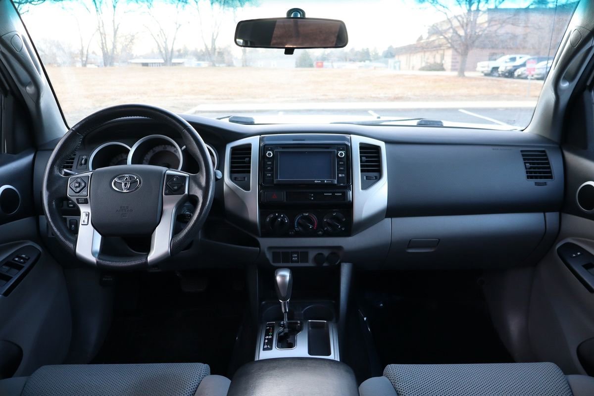 Used 2014 Toyota Tacoma PreRunner w/ TRD Off-Road Package image 16