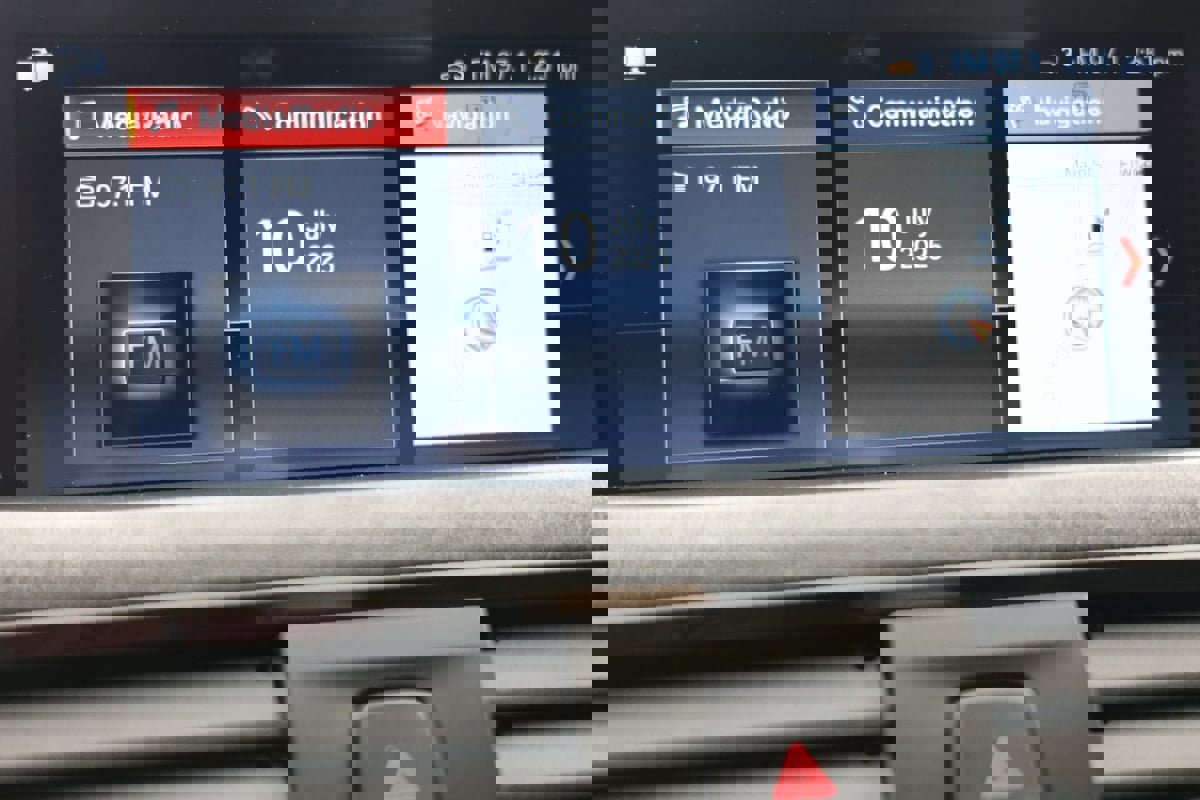 Used 2019 BMW M4 CS w/ Executive Package image 46