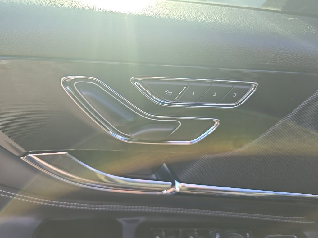 Used 2020 Lincoln Corsair Reserve w/ Equipment Group 201A image 8