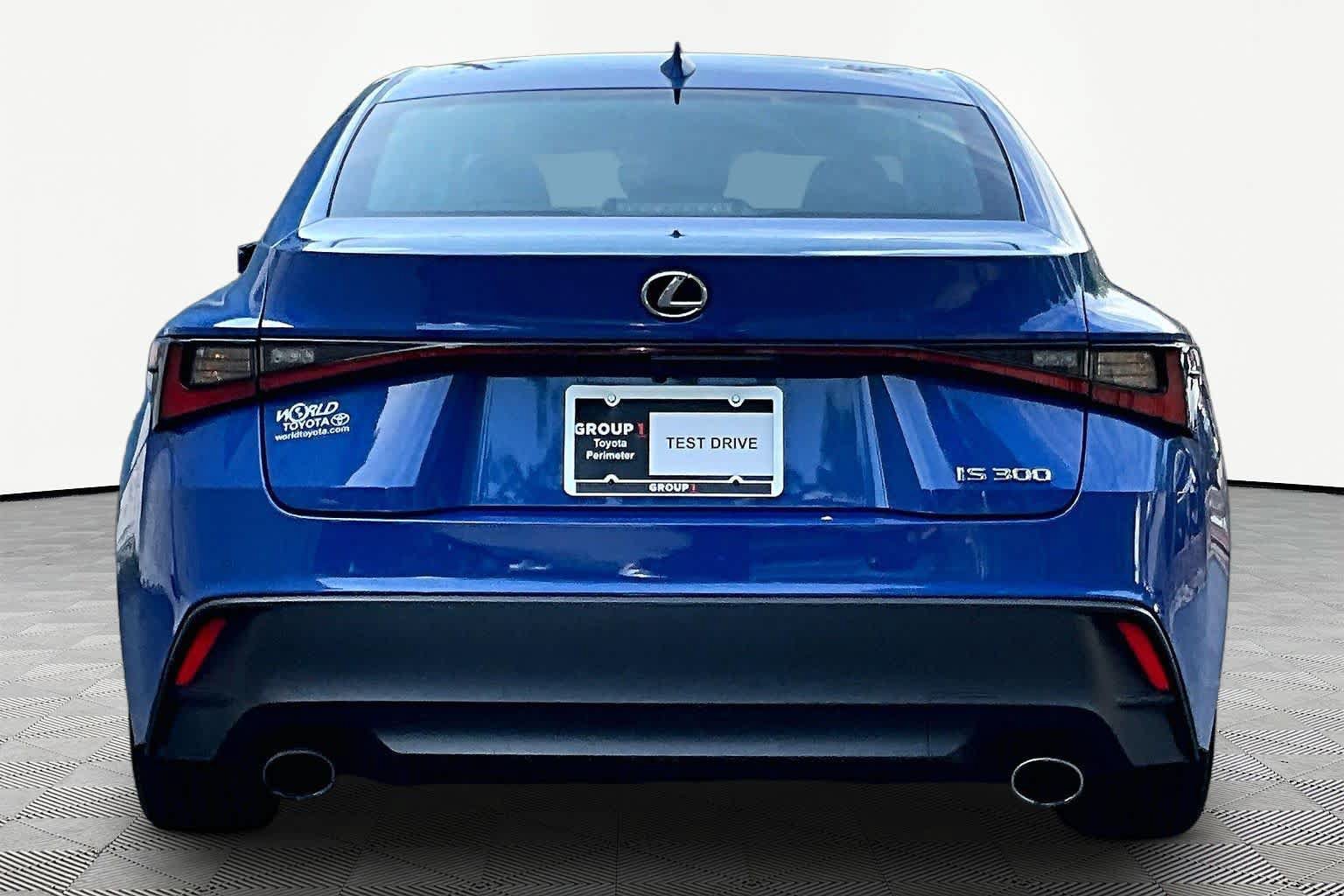 Used 2023 Lexus IS 300 w/ Premium Package RWD image 10
