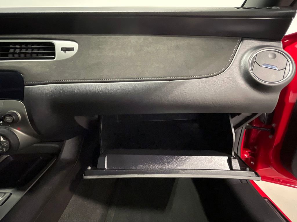 Used 2015 Chevrolet Camaro Z/28 RWD image 50