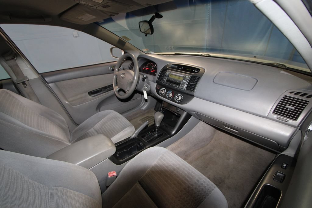 Used 2006 Toyota Camry FWD image 14