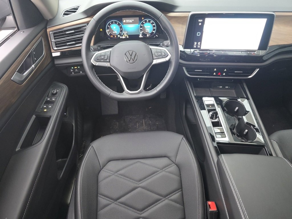 New 2024 Volkswagen Atlas SE image 4