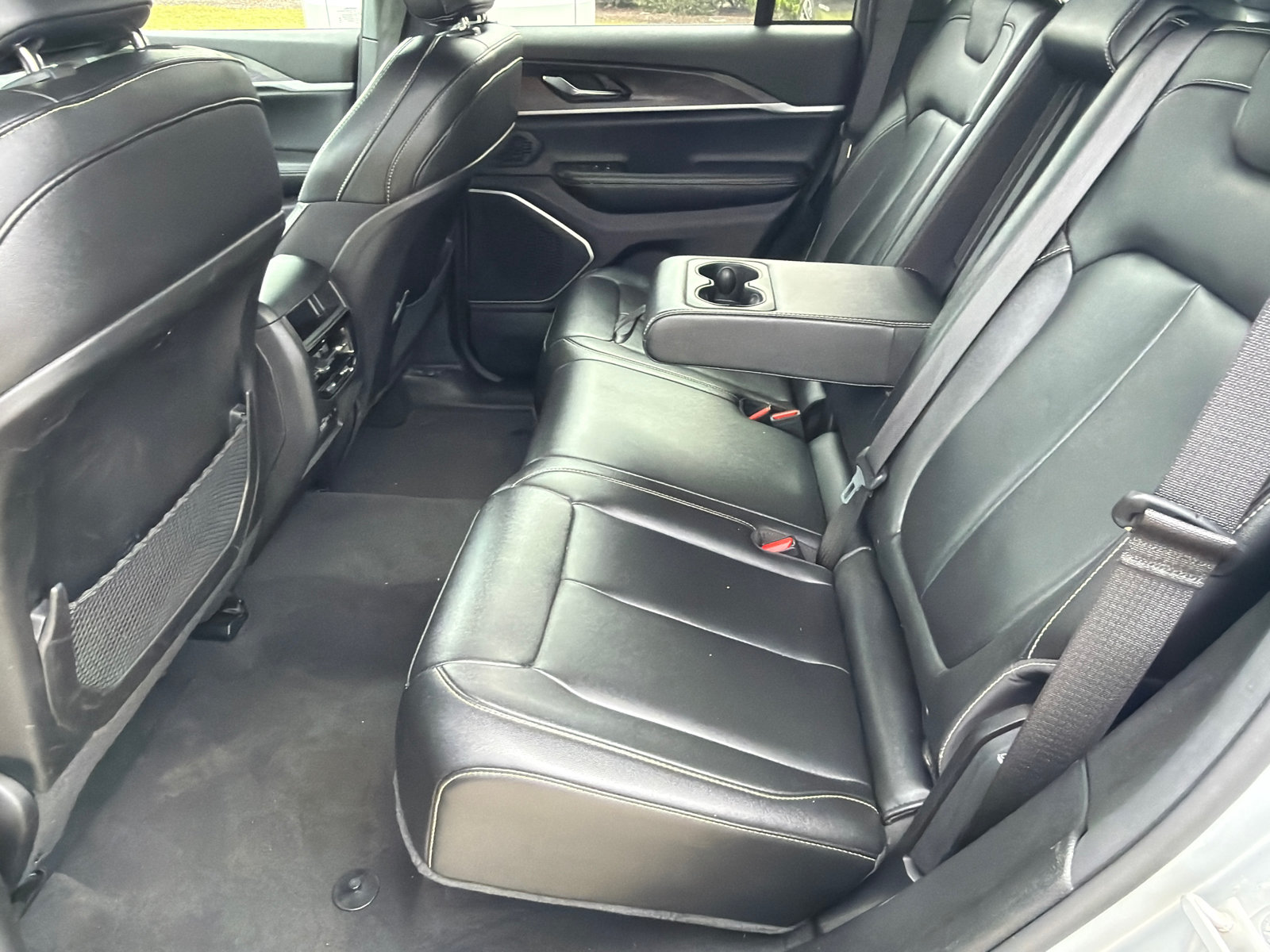Used 2024 Jeep Grand Cherokee Limited 4xe AWD/4WD image 22