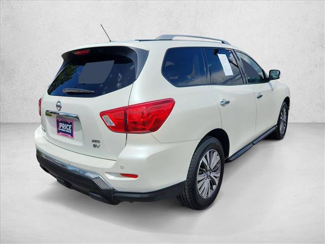 Used 2017 Nissan Pathfinder SV AWD/4WD image 5