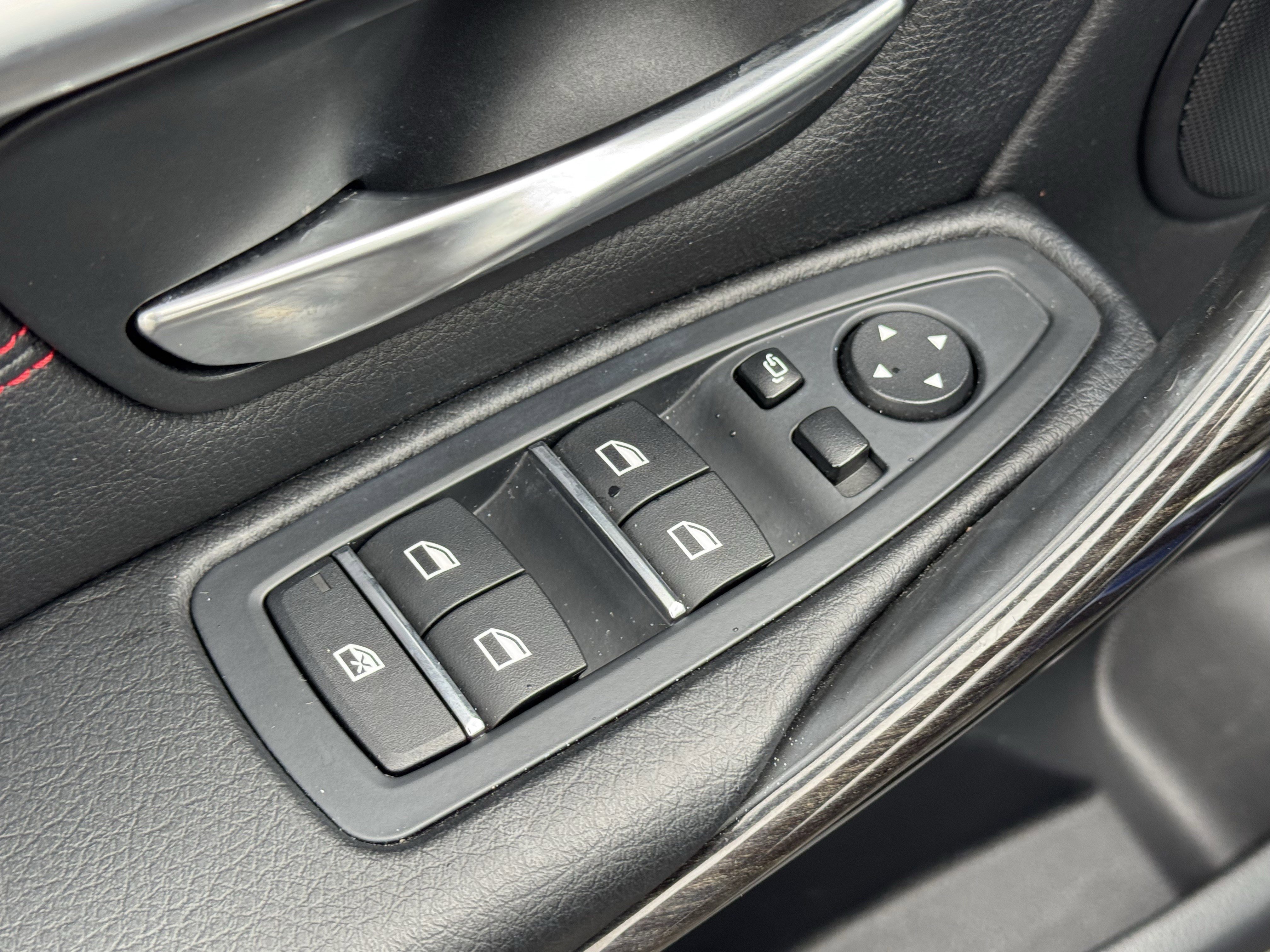 Used 2017 BMW 330i xDrive Sedan image 24