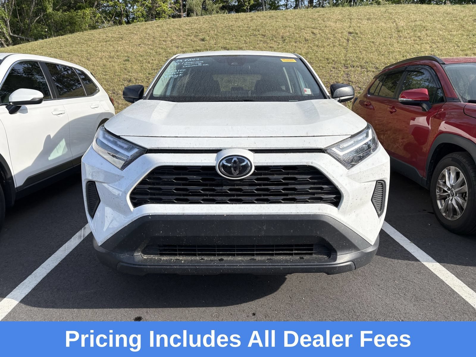 Used 2024 Toyota RAV4 LE FWD image 3