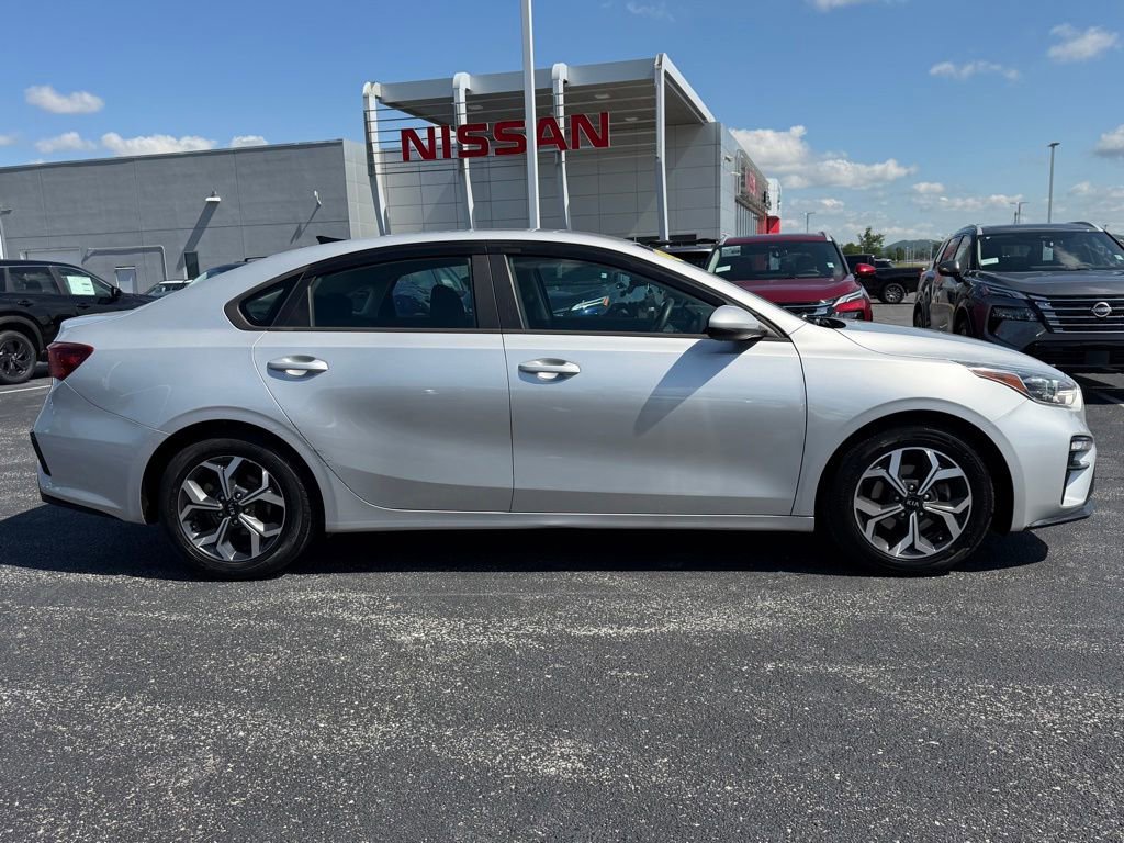 Used 2021 Kia Forte LXS FWD image 4