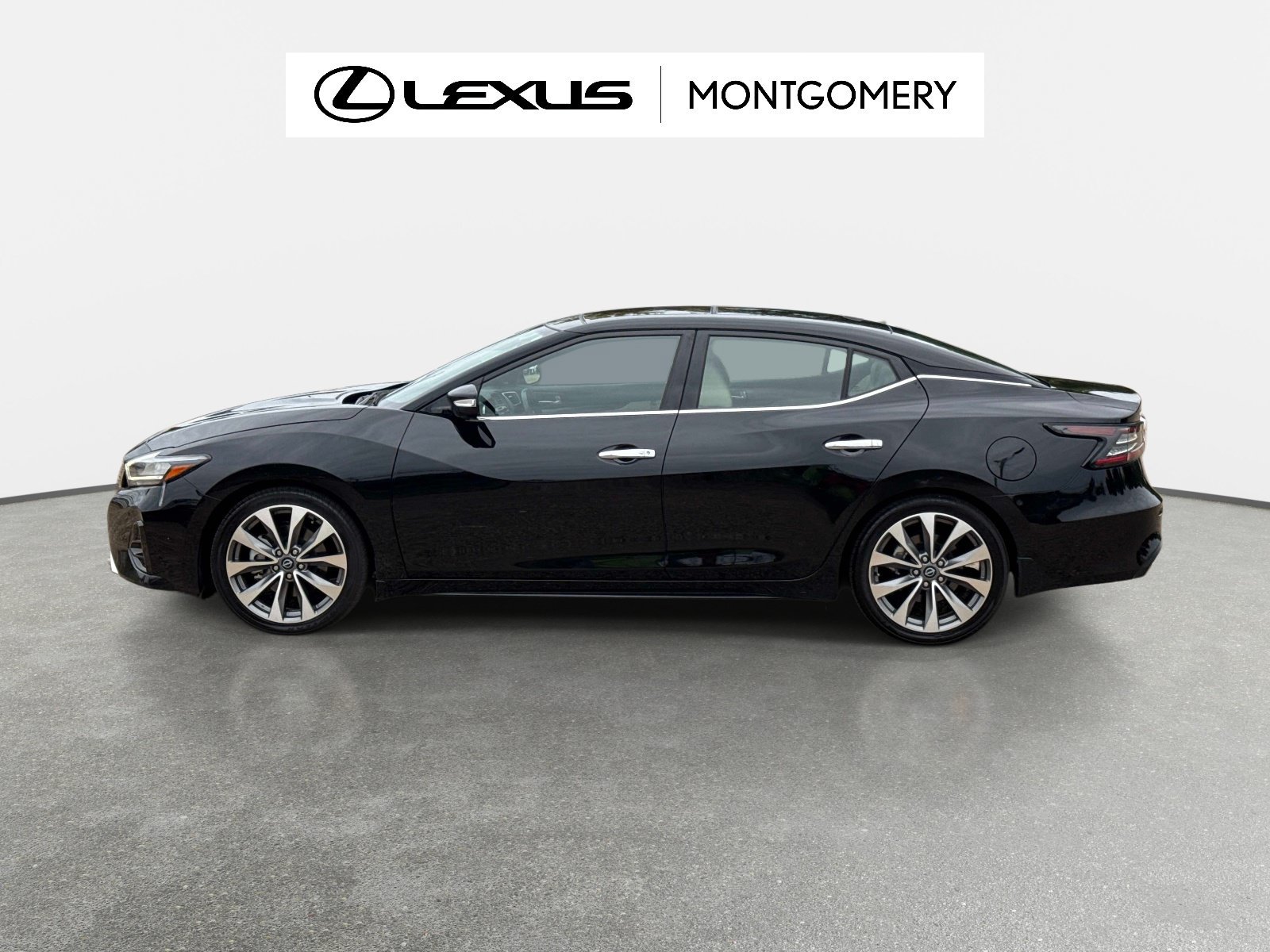 Used 2023 Nissan Maxima Platinum w/ Sport Mat Group FWD image 6
