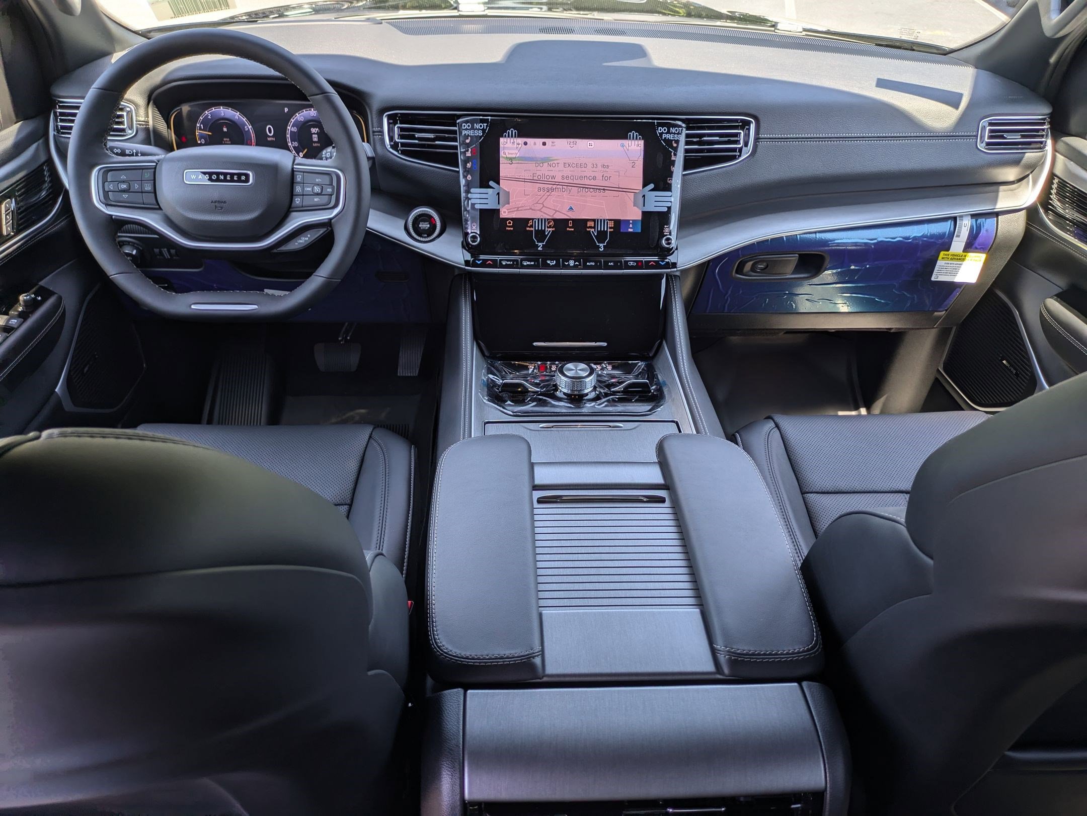 New 2025 Jeep Wagoneer L Series II w/ Convenience Group I image 23