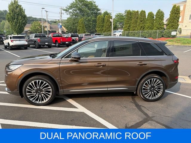 Used 2022 Lincoln Corsair Reserve w/ Equipment Group 201A AWD/4WD image 4