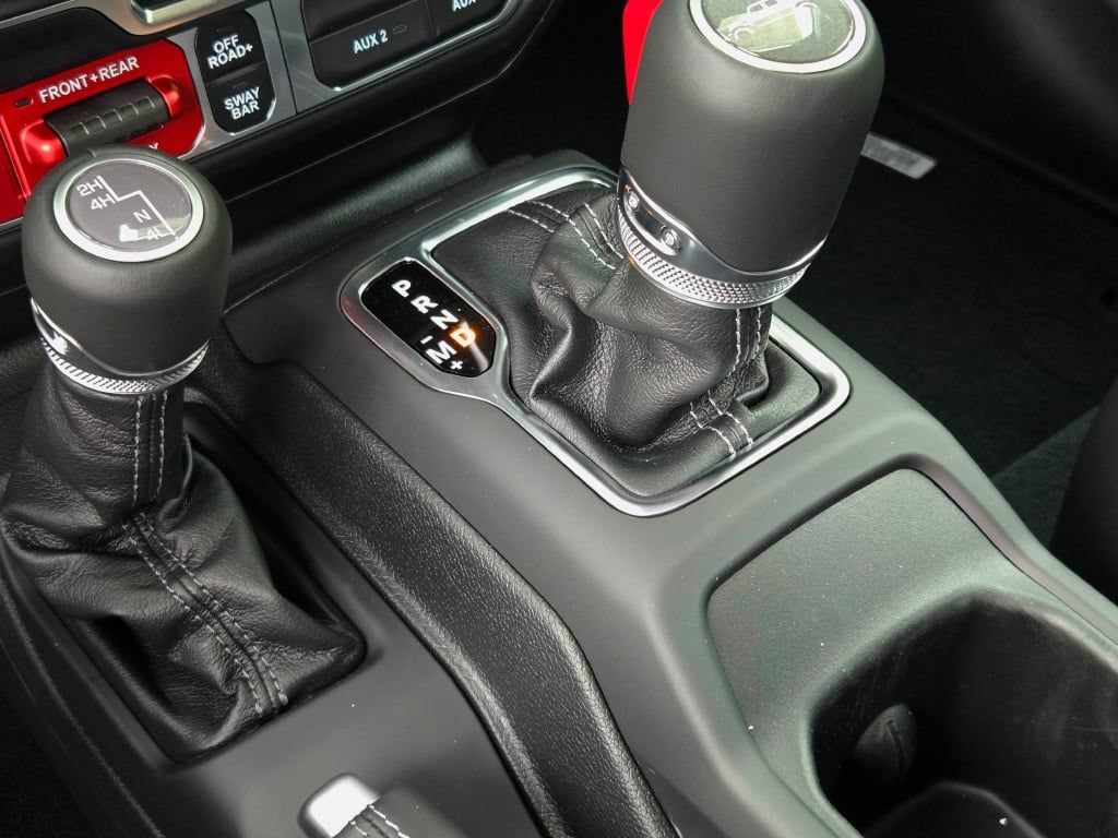 New 2026 Jeep Gladiator Rubicon AWD/4WD image 29