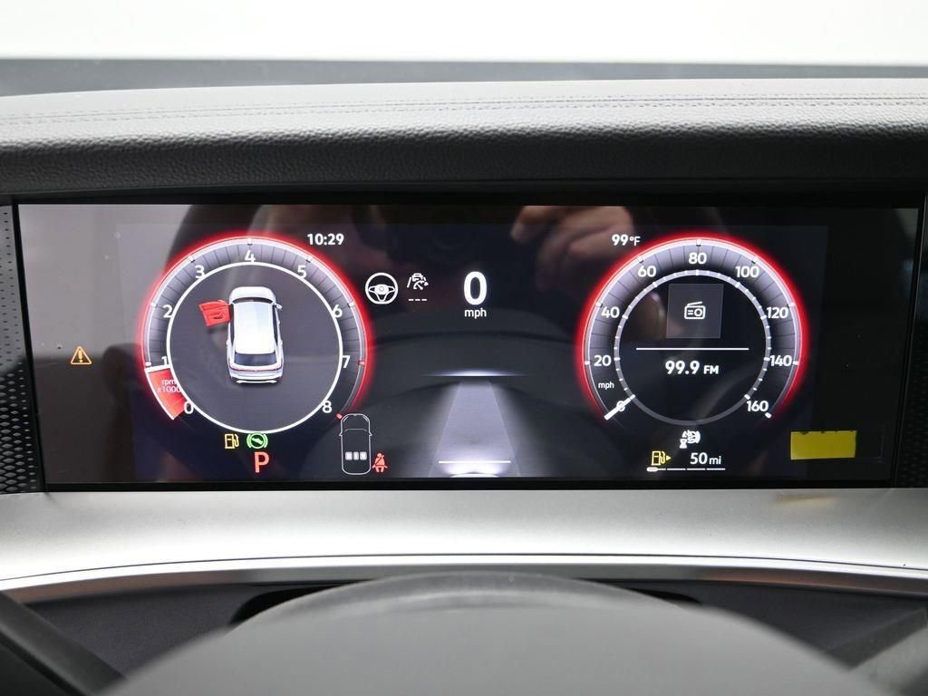 New 2025 Volkswagen Tiguan SE image 17