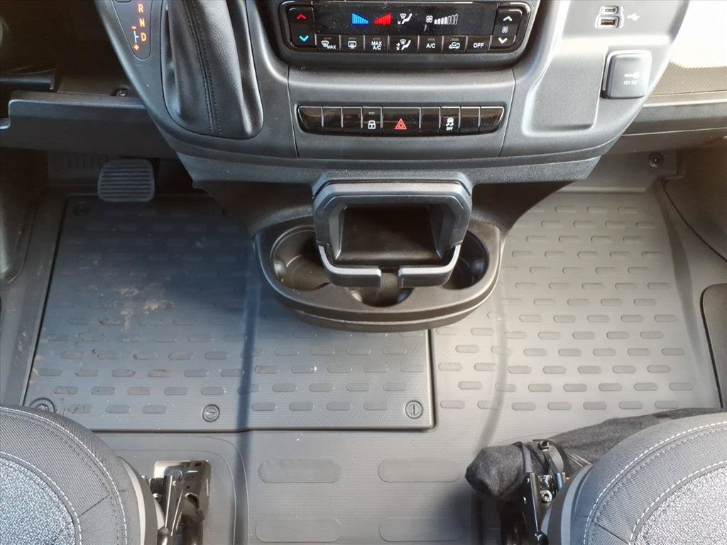 Used 2025 RAM ProMaster 3500 w/ Convenience Group FWD image 17
