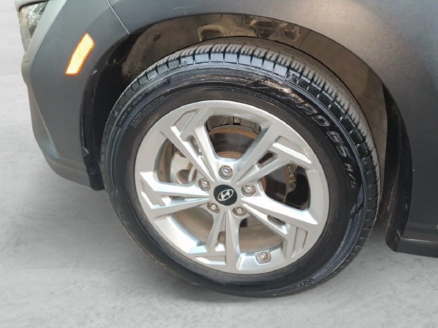 Used 2023 Hyundai Kona SEL w/ Cargo Package FWD image 29