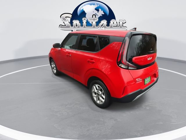 Used 2024 Kia Soul LX w/ Option Group 015 image 7
