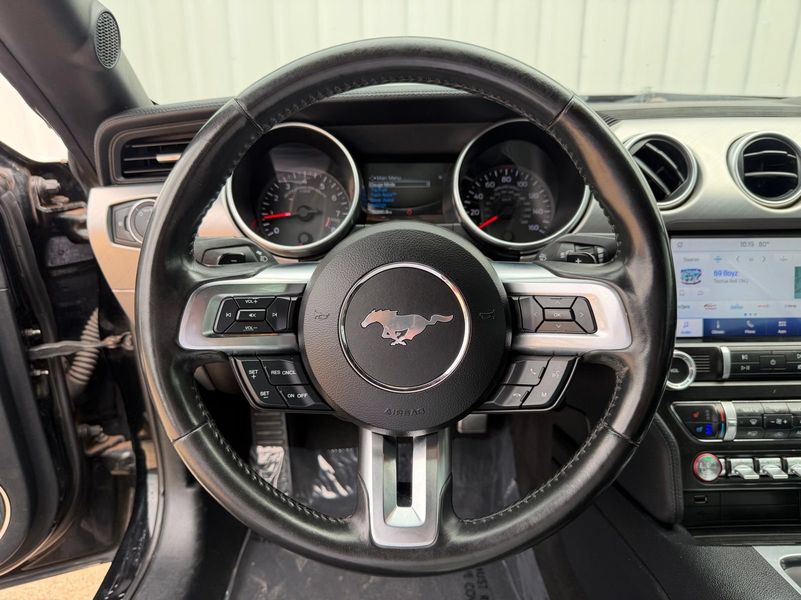 Used 2020 Ford Mustang GT Premium RWD image 13