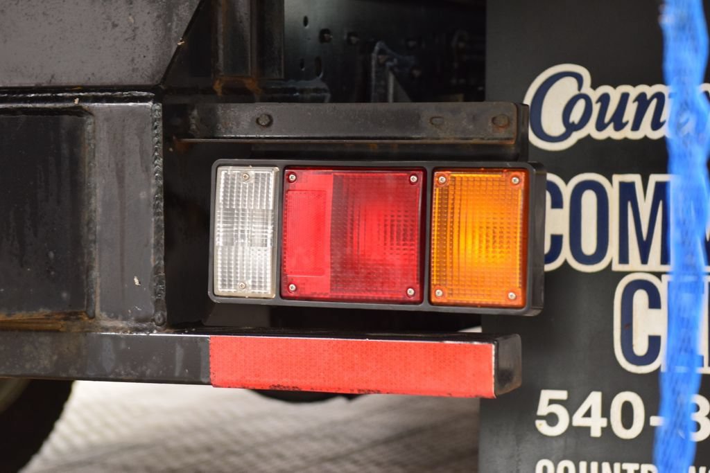 Used 2025 Chevrolet Low Cab Forward 5500XD RWD image 12