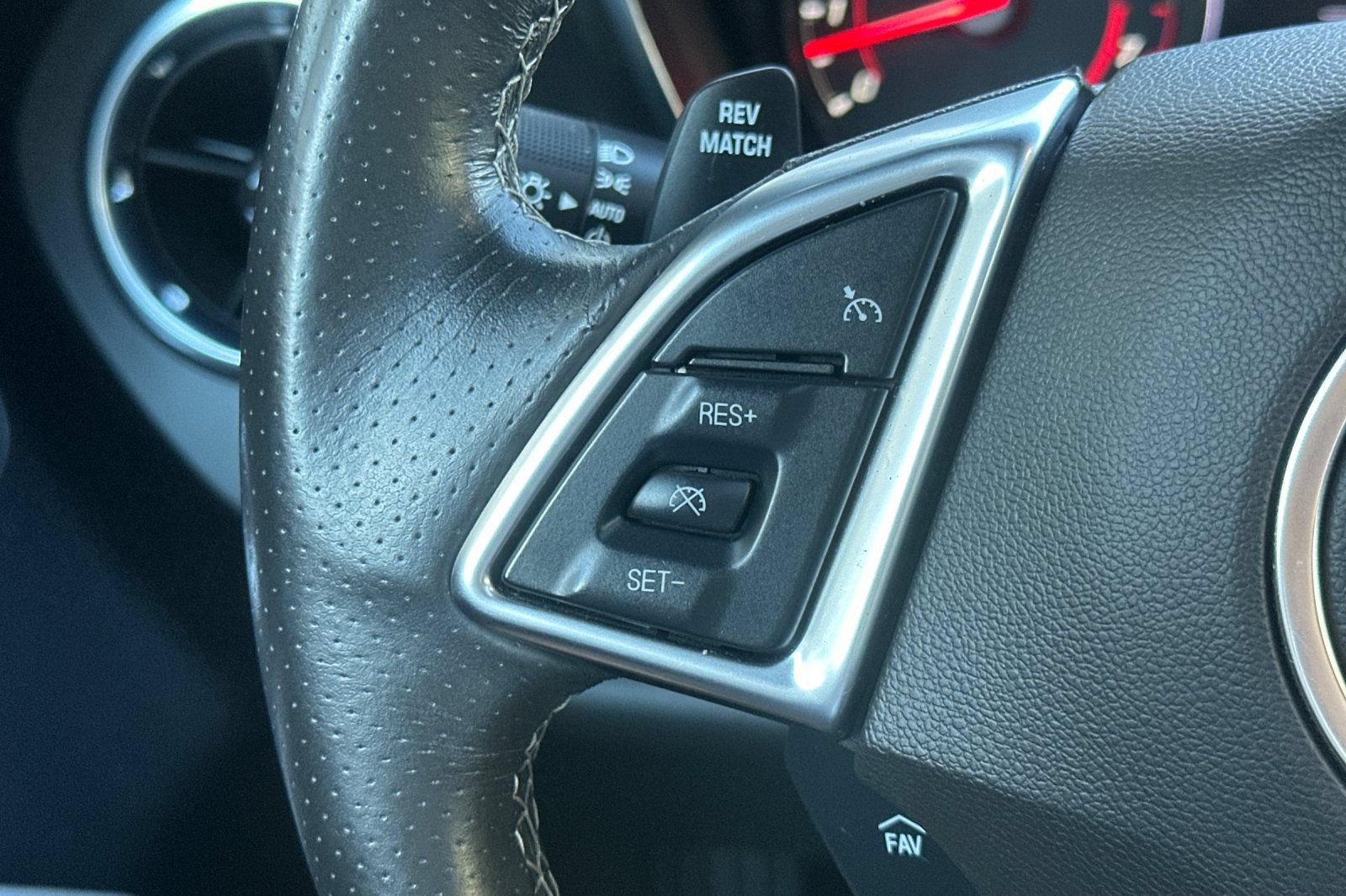 Used 2021 Chevrolet Camaro SS RWD image 35