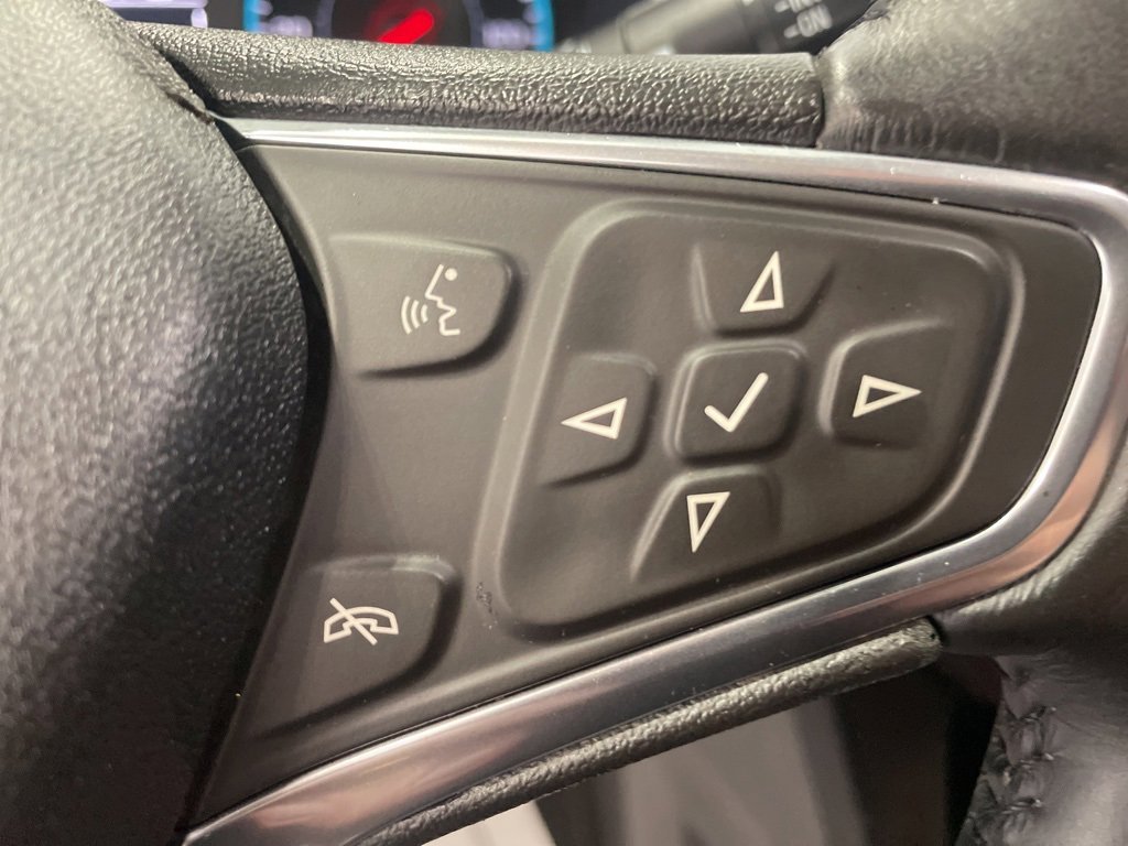 Used 2018 Chevrolet Equinox LT image 23